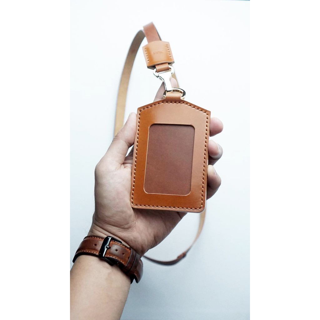 

Whitehouse Lanyard - Shell Cordovan