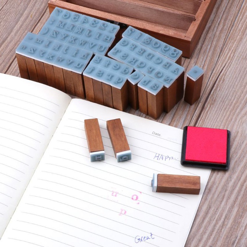 

Purvisco - 70Pcs Cap Stampel Huruf Alfabet Dan Angka Kayu Alphabet Stamp Dengan Kotak Alat Ketok