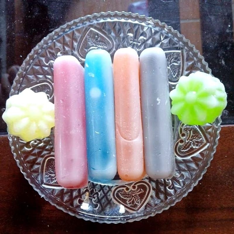 

Berhadiah emas Qila Wax Bottle candy Permen lilin / sarang lebah