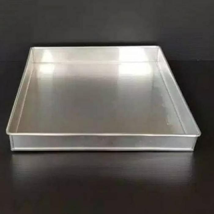 BnYkPilih- Loyang Kue / Loyang Bolu Gulung 26X26X4