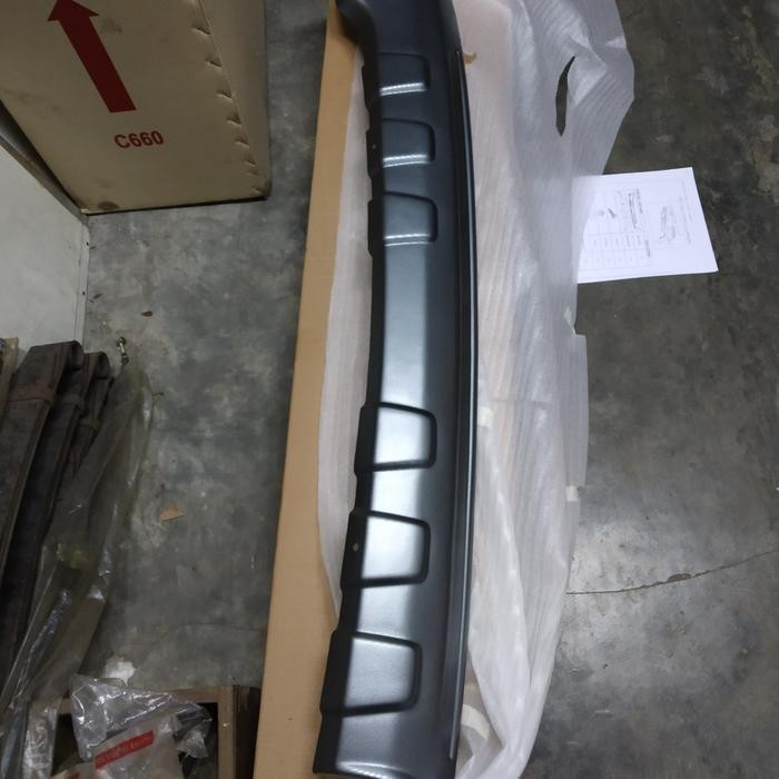 PREMIUM spoiler garnish bemper belakang Outlander sport 2012-2013 limited asli