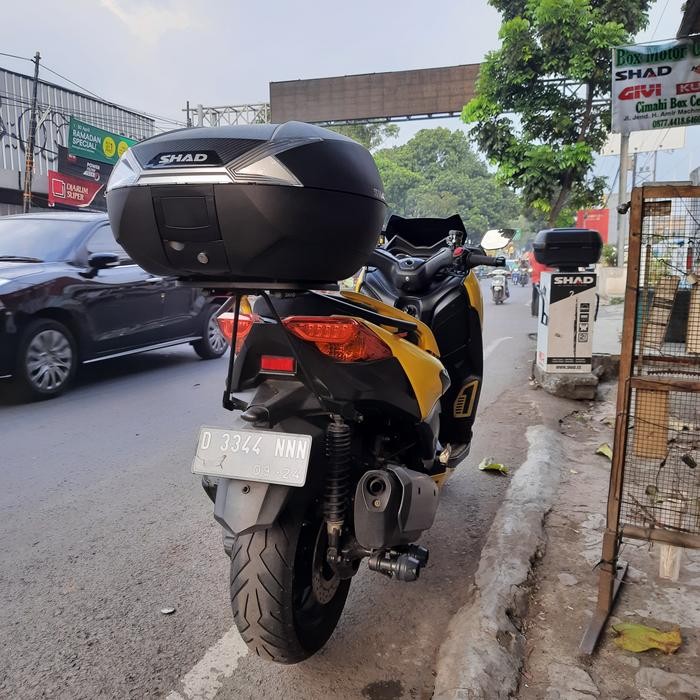 PREMIUM Paket Promo Box Motor Xmax Bracket Ori SHAD + Box SH47 Yamaha Xmax 250