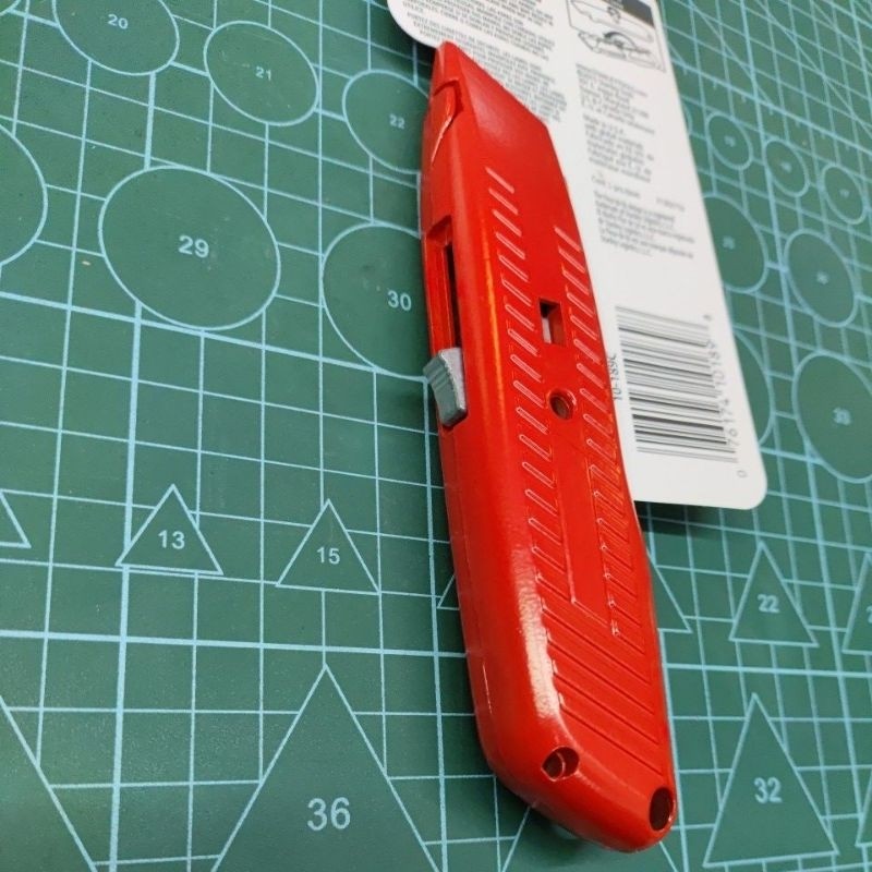 

STANLEY 10-189C Cutter 6 Inch Interlock Utility Knife 6