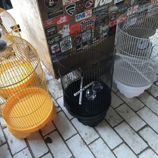 kandang burung merk boom-sangkar burung merk boom/sangkar lovebird terbaru