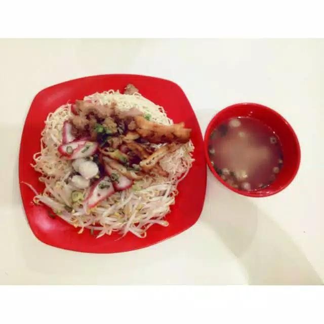 

BAKMI PONTIANAK/ JAM MIEN / YAM MIE ( NON HALAL)