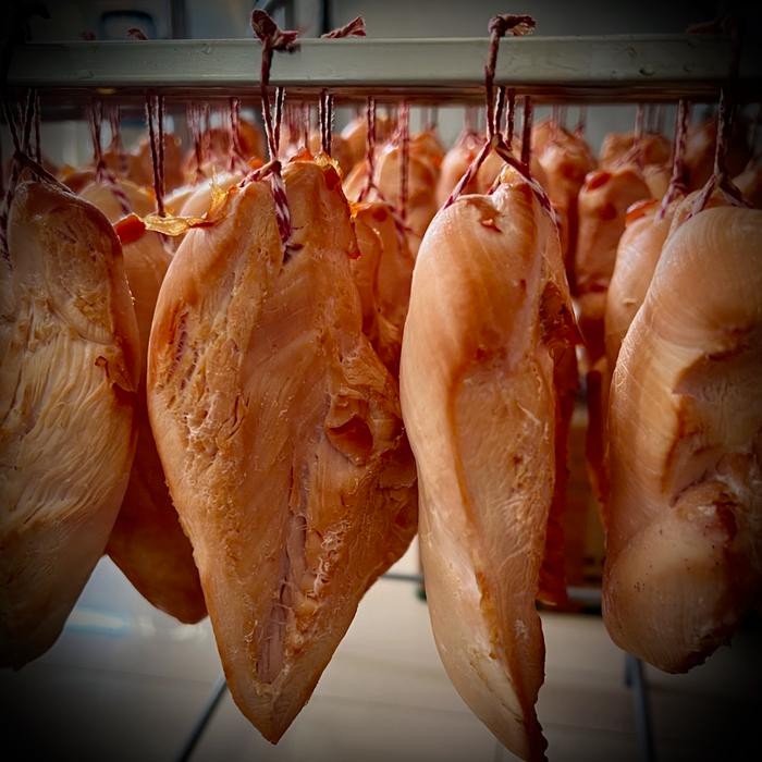 

BeliSkrg,KirimHariini- SMOKED CHICKEN BREAST GRANDPAS