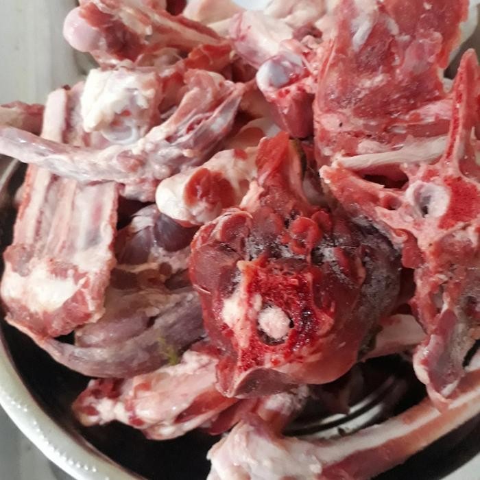 

BeliSkrg,KirimHariini- tulangan kambing fresh bahan sop 1kilo kambing lokal