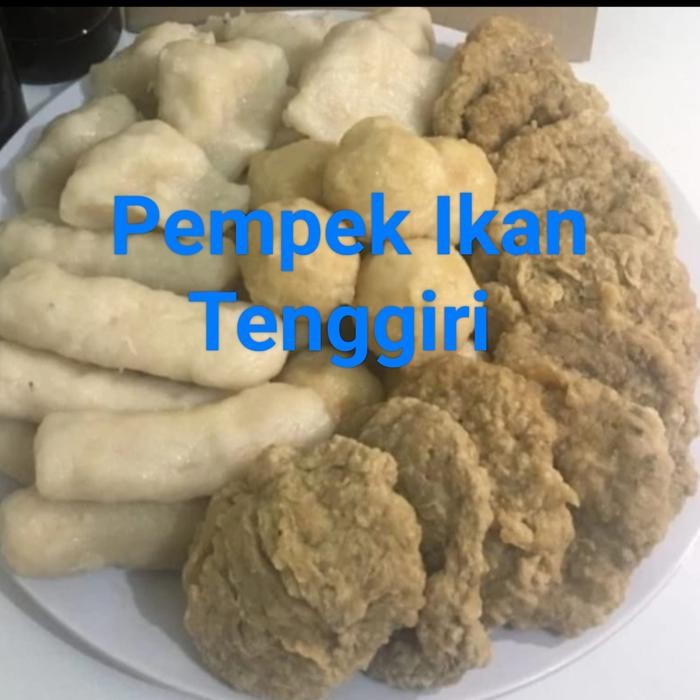 

BARANG TERLARIS Pempek Tenggiri 40 pcs Mini Campur Asli Palembang ( DI JAMIN ENAK & MURAH)