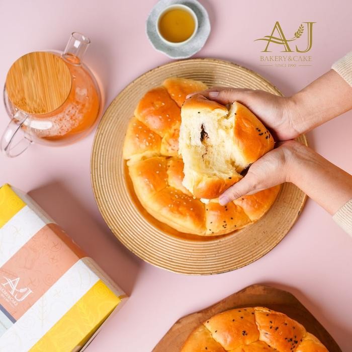 

PastikanTerjaminMutunya- AJ Bakery Roti Keset Campur