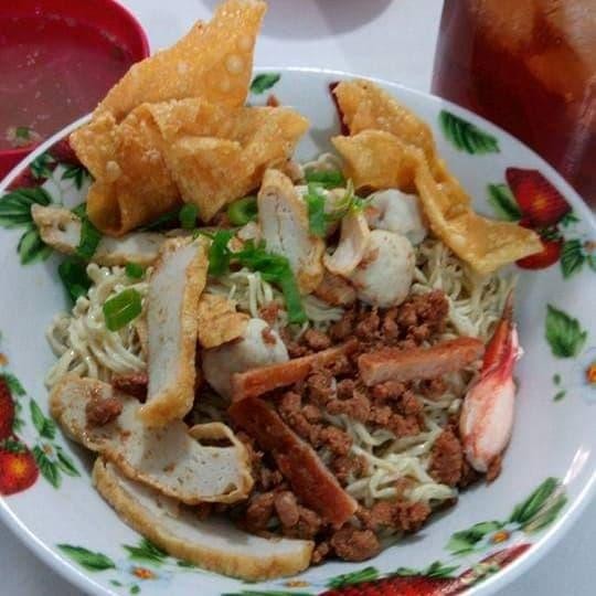 

SemuAReadyYaB0Zq- Bakmi kepiting