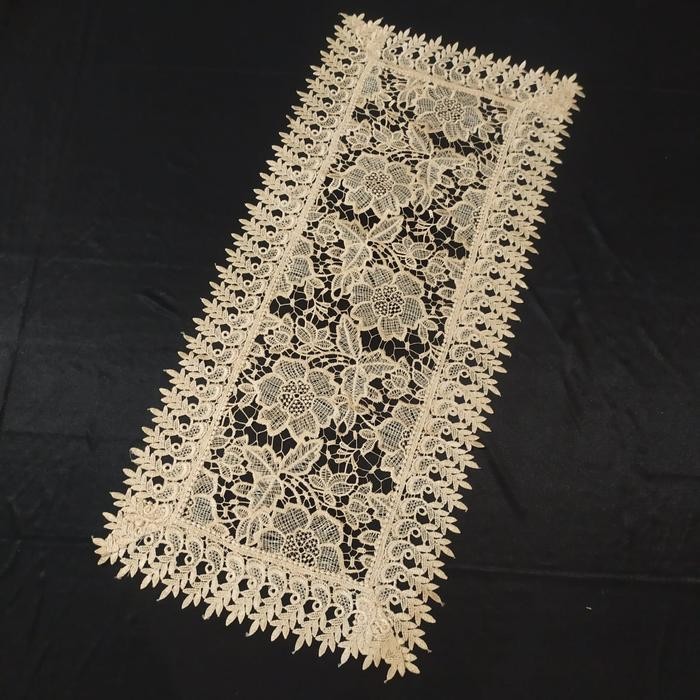 TAPLAK MEJA TAMU PERSEGI PANJANG MEWAH BORDIR IMPOR MINIMALIS