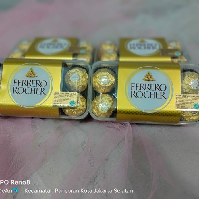 

Coklat ferero rocher. Coklat bulat. Coklat import. Terlaris