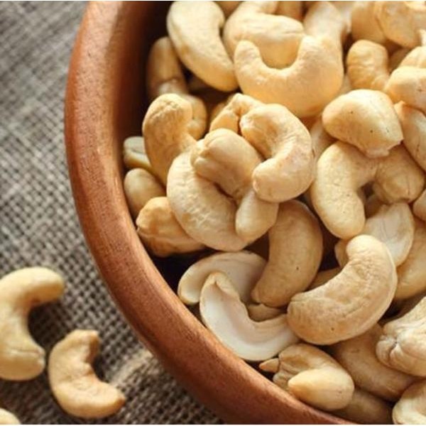 

Roasted Cashew 1kg (kacang mete panggang) Terlaris