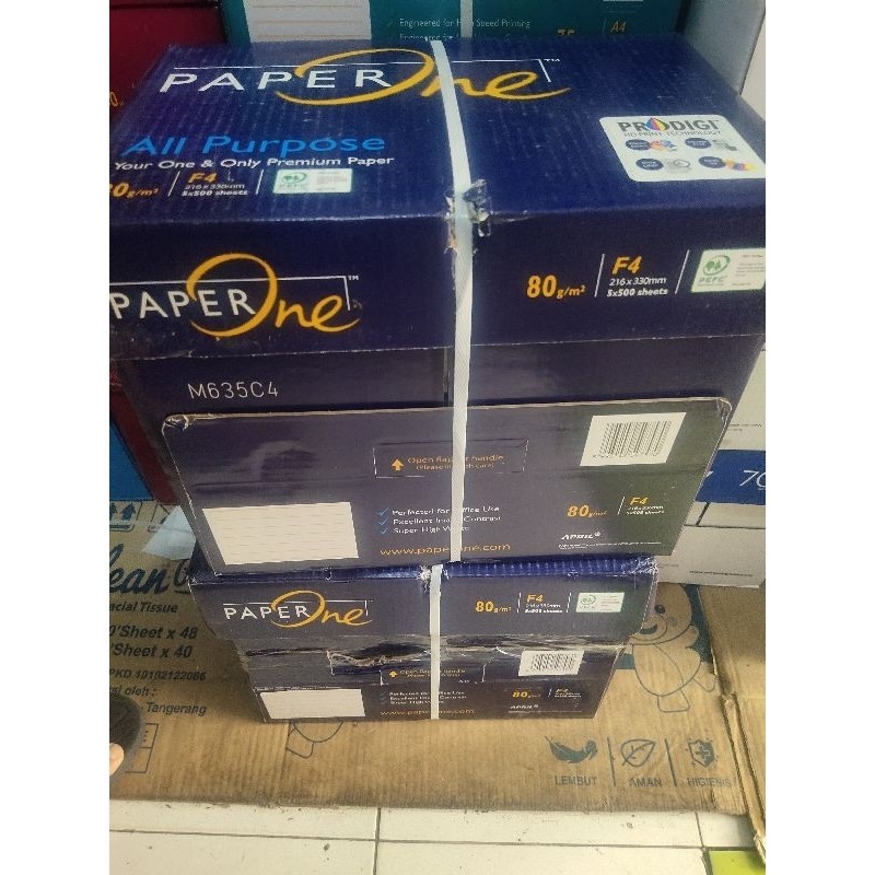 

Kertas F4 80 gram PaperOne (1dus isi 5 rim)