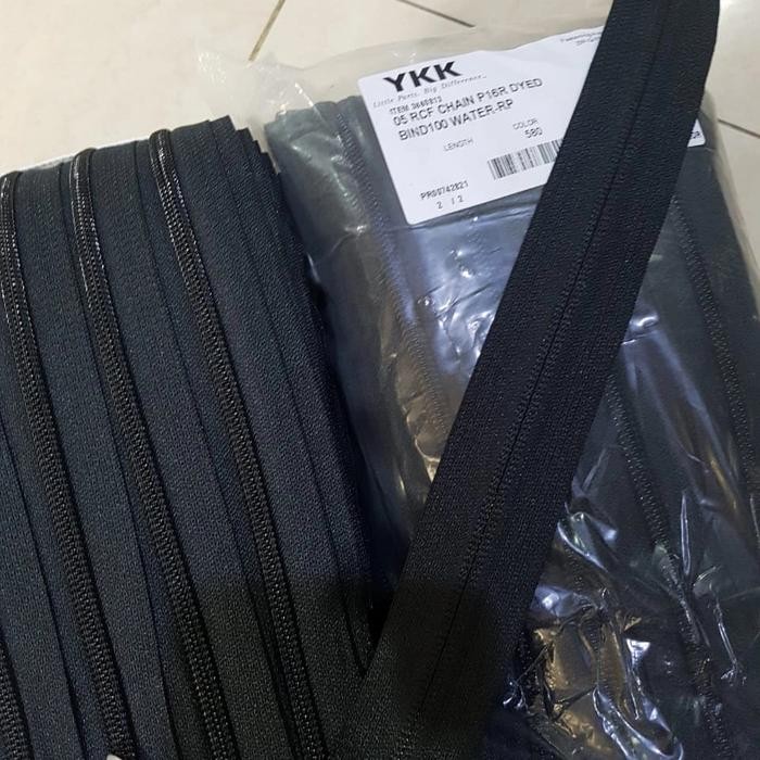 PREMIUM Daun Resleting Zipper YKK Hitam No.5 Koil Waterproof