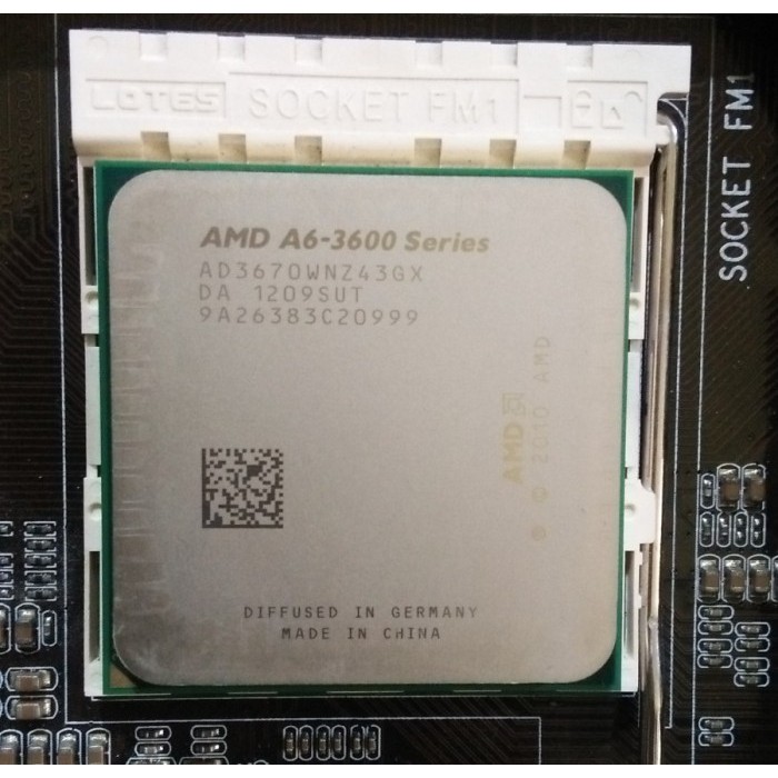 [Expert] Processor Prosessor Procie AMD A6-3600 Socket FM1
