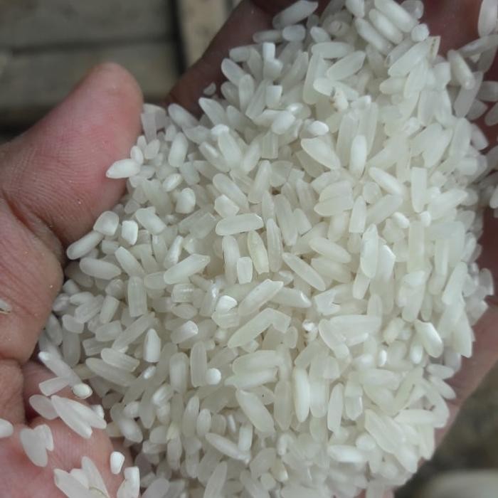 

Terlaris- Beras Ramos Cap Bunga 5 Kg