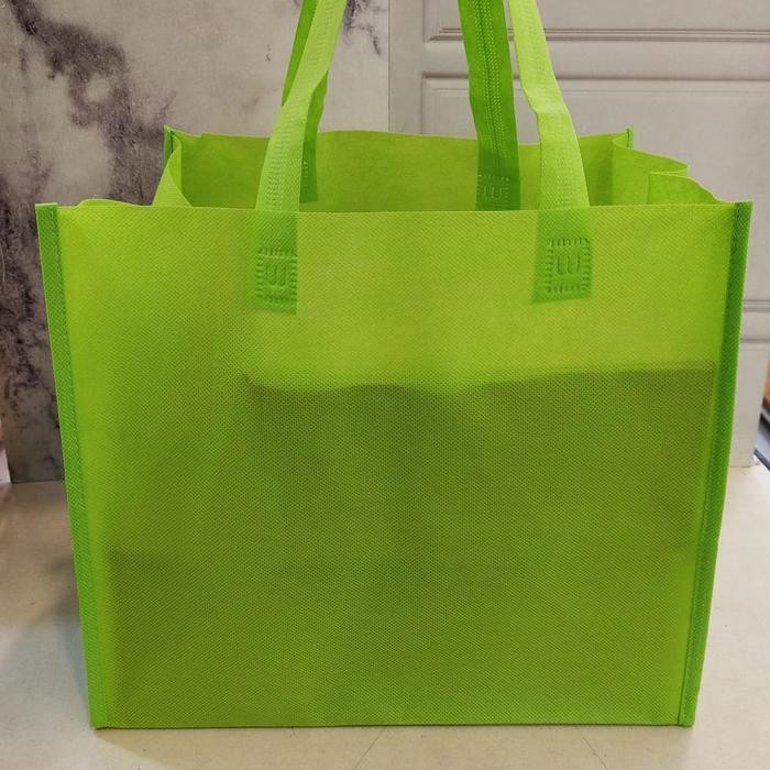 

Happy- TAS SPOUNDBOUND/TAS GOODIE BAG BOX JAHIT UK.32x27x26cm. 1PAK ISI 12PCS