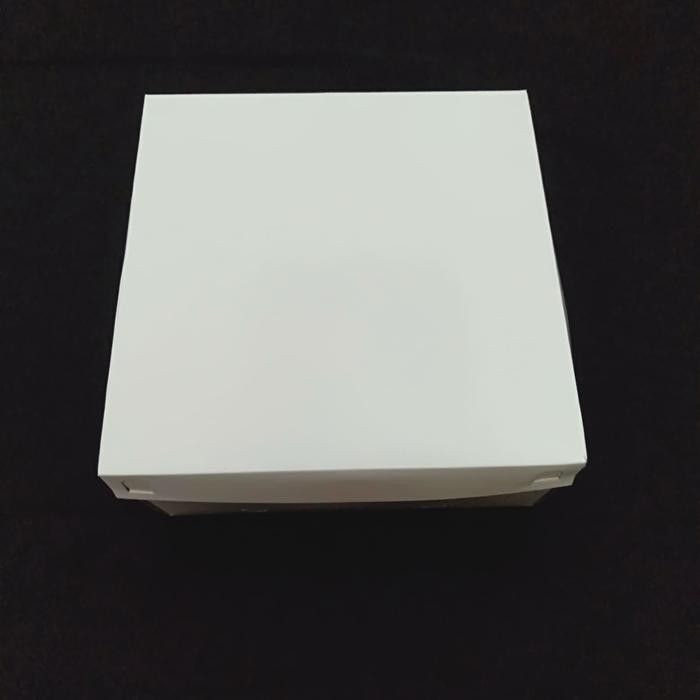 BOX DUS KOTAK MAKANAN NASI 18 X 18