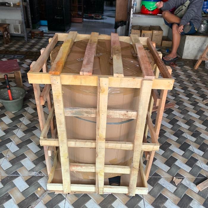 

Kayu Palet Pengiriman Kargo