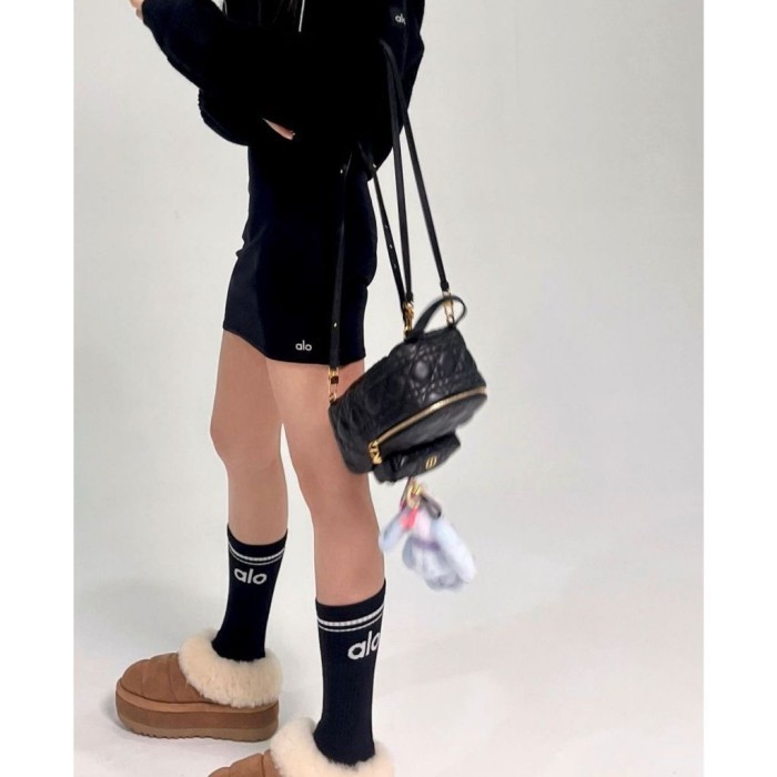 HOT SALE AL* SOCK THROWBACK KAOS KAKI (UNISEX) TRD