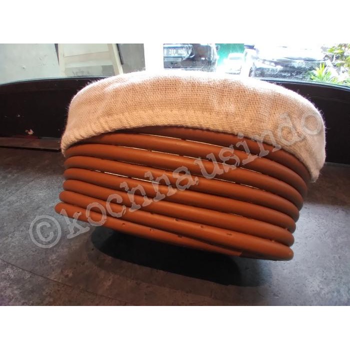 

Banneton Oval Plastic Chocolate With Liner Dough Proofing Roti