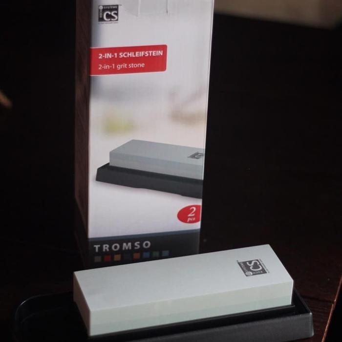 

Tromso Whetstone 2 In 1 Grit Sharpening Stone / Batu Asahan + Tray Abs