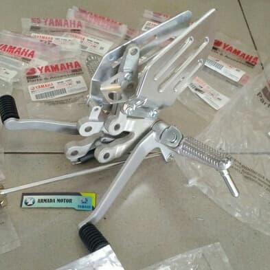 PREMIUM Paket Upgrade FOOTSTEP DEPAN VIXION NEW - YZF-R15 ORI YAMAHA