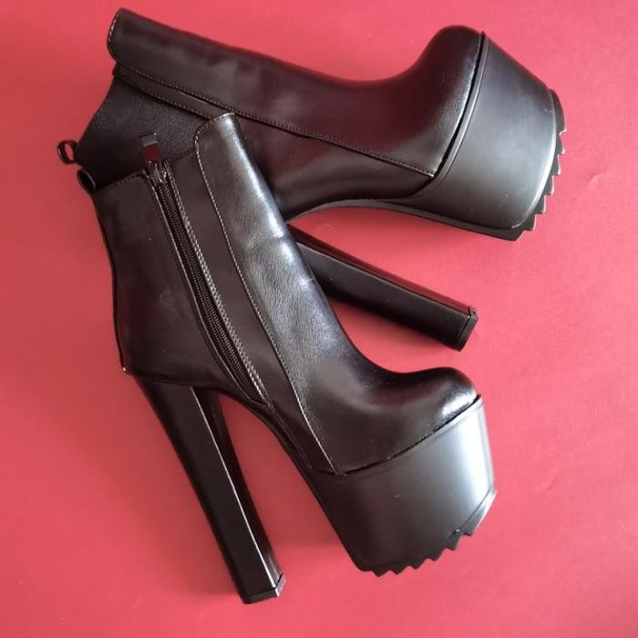 BEST SELLER YKshoes 1642 heels 17cm angkle boots hak tinggi 17cm big chunky heels 17cm boots tinggi