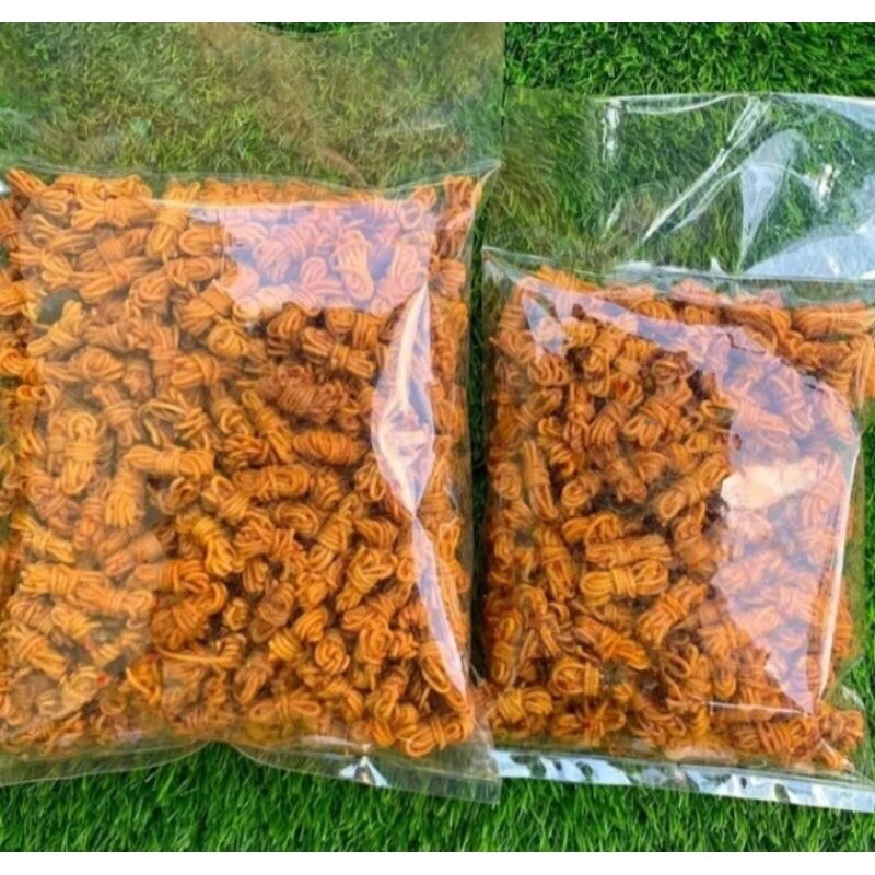 

mie gulung pedas daun jeruk 1 KILOGRAM mie buntel/ mie uwel 500 GRAM/mie ikat/mie