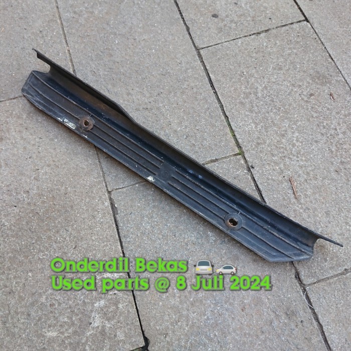 Door Sill Plate Kiri Belakang Toyota Corolla Ke30 1977 Second