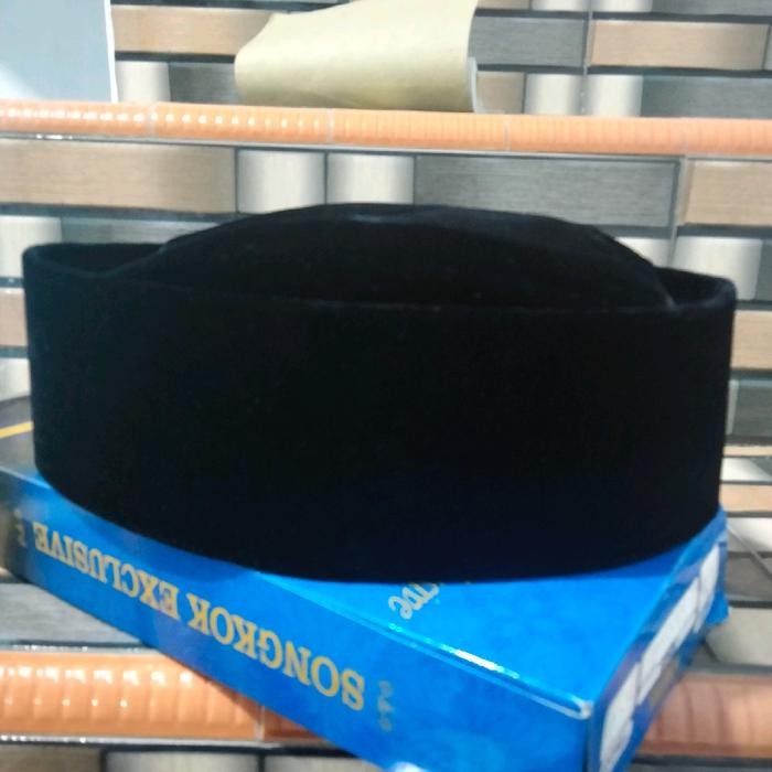 Product Laris Peci Kopeah Songkok Pria Susun Beludru Super Tinggi 8/Peci Songkok Susun Pria