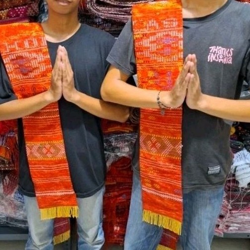 SELENDANG RUMBAI EMAS / SELENDNAG ULOS SADUM / SELENDANG MENARI / SELENDANG ULOS BATAK