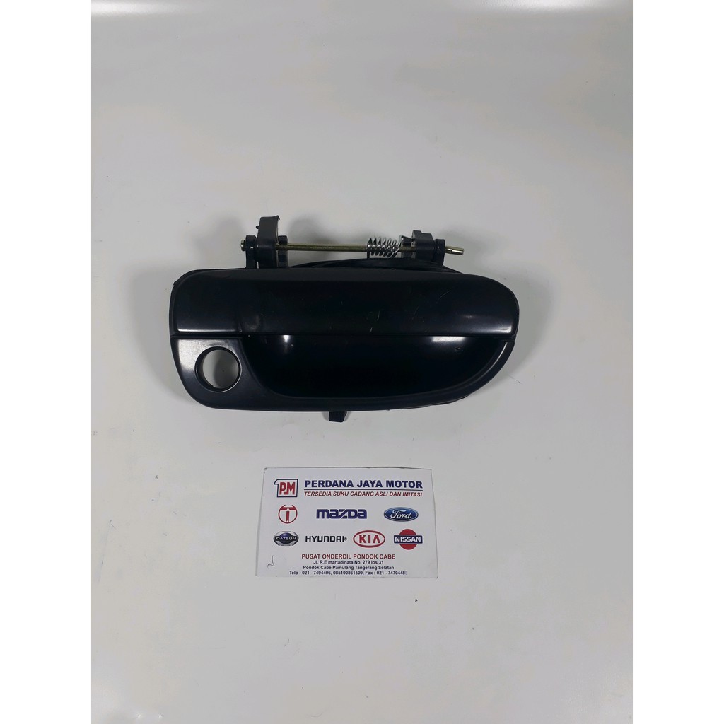 Handle Pintu Luar Depan Kanan Kiri Hyundai Verna Avega