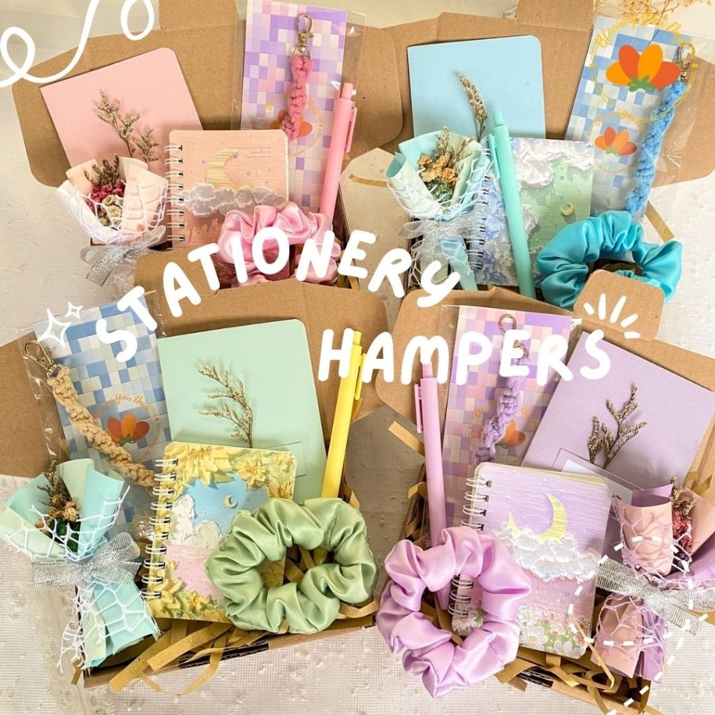

FLASH SALE HAMPERS KADO ALAT TULIS HAMPERS STATIONERY SET ALAT TULIS ATK SCRAPBOOK ALBUM STIKER KADO