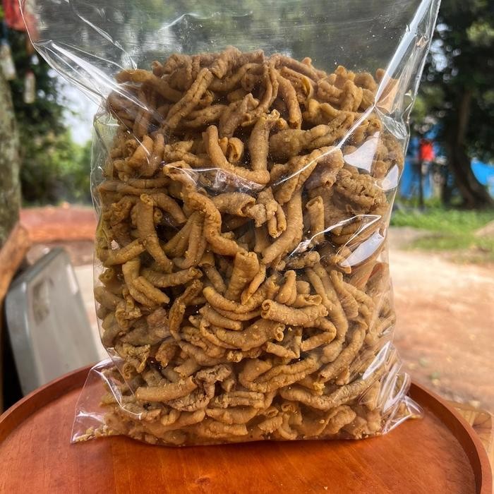 

Kripik Usus Ayam Crispy 1Kg Food Snacks Keripik Cemilan Snack