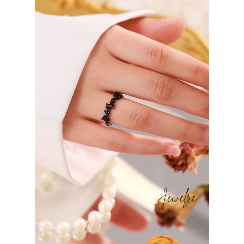 Cincin Hitam Irez Tipis Jewelre Permata Black