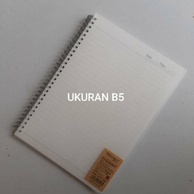 

Wengu Notebook Spiral Ukuran B5 / A5 Isi 80 Lembar