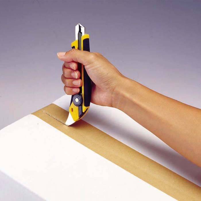 

No Na - Pisau Cutter 18Mm Snap-Off Blade Cutter L-5 Olfa