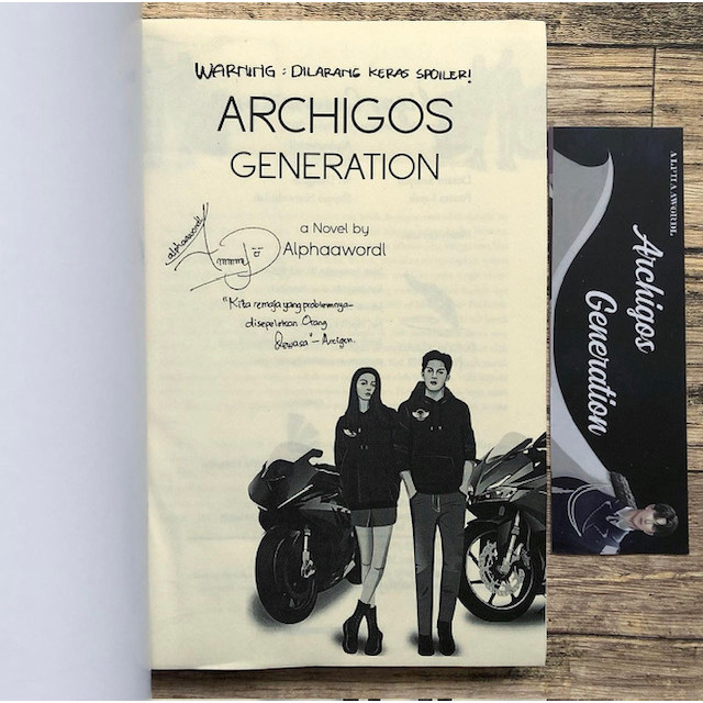ORIGINAL Novel ARCHIGOS GENERATION (Alphaawordl) ARCHIGEN - Momentous Publisher