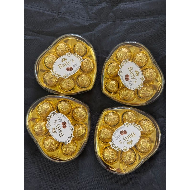 

Olivoliv Snack BarlyS Hazelnut Wafer Ball Chocolate Baryls Cokelat Kado Coklat Hadiah Ultah