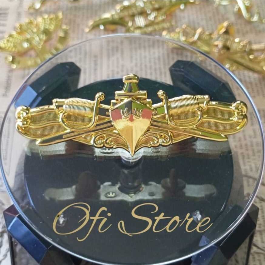 Ofi Store : BREVET TNI AL/BREVET ATAS AIR AMERIKA/BREVET ATAS AIR US/WIDJAYA 48