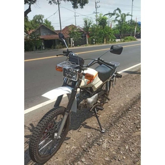 lampu depan daymaker kotak 10 led set batok gl gl 100 Honda win RX