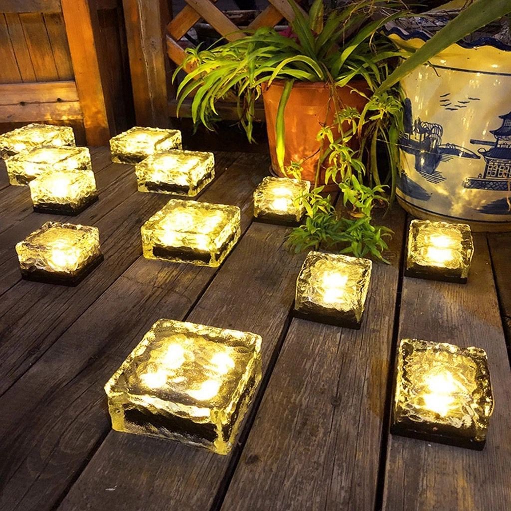LAMPU TAMAN/TANGGA SOLAR GARDEN LHTS/LAMPU TENAGA SURYA LED Outdoor/BESAR