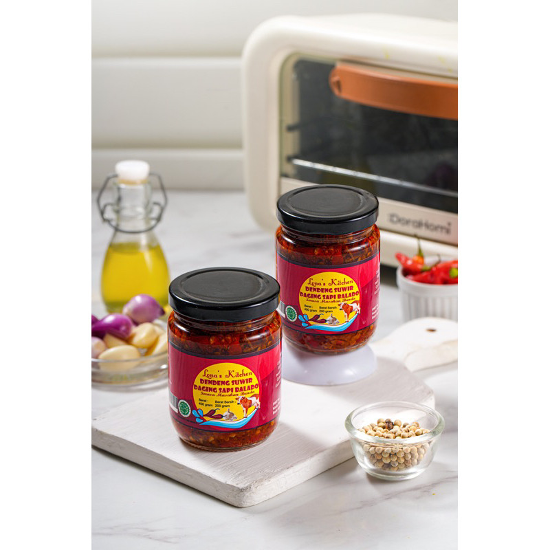 

Dendeng Suwir Daging Sapi Balado berat 400gram berat bersih 200gram