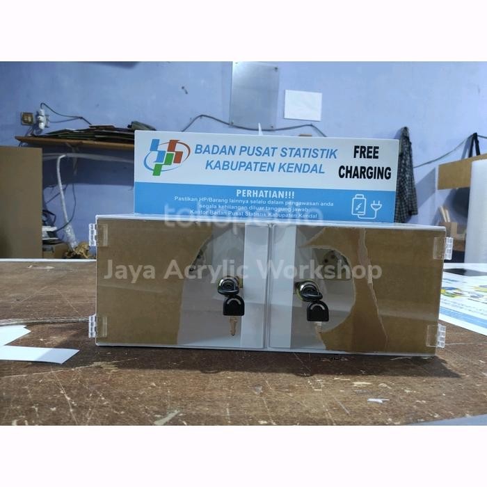 Box Charger Hp Akrilik 2 Pintu