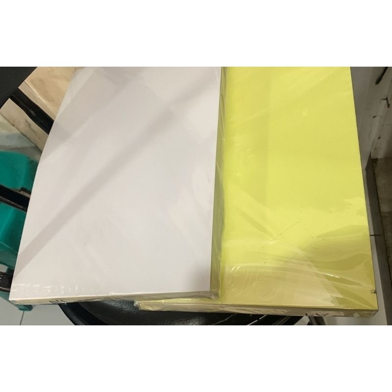 

Kertas Stiker A4 ISI 100 Lembar / Sticker Paper A4 / Kertas HVS Stiker