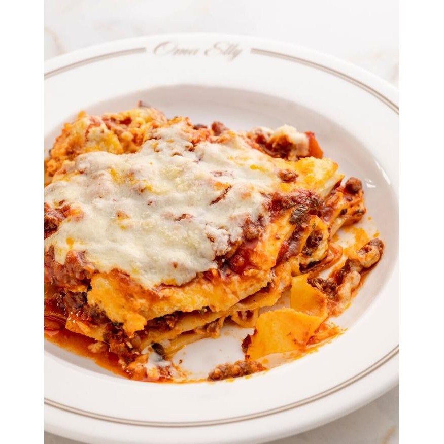 

G&C OMA ELLY KITCHEN - DOUBLE BAKED LASAGNA
