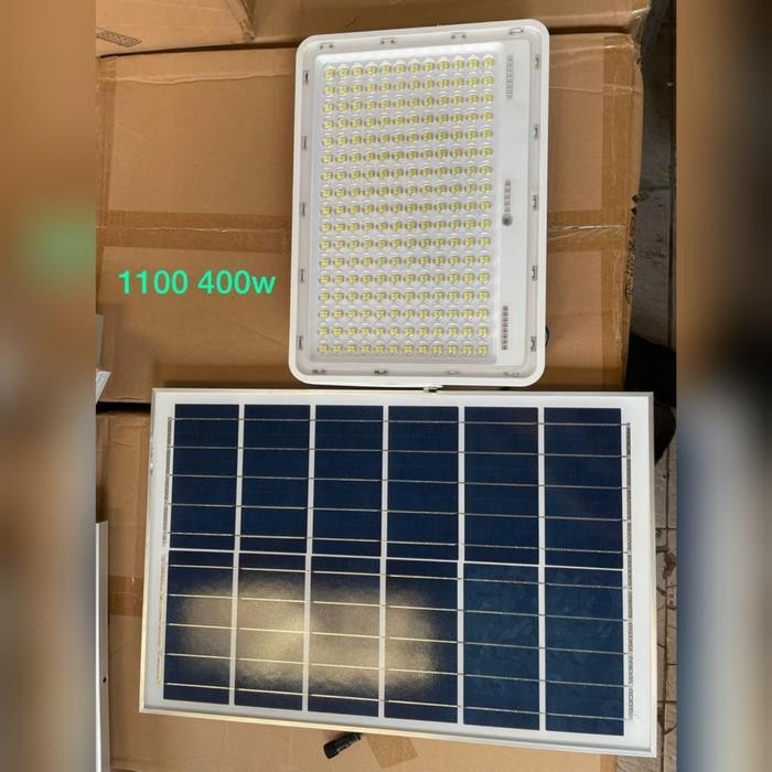 Paling Baik Lampu Sorot Solar 100W 100 Watt 2In1 Panel Surya Matahari Led Sorot