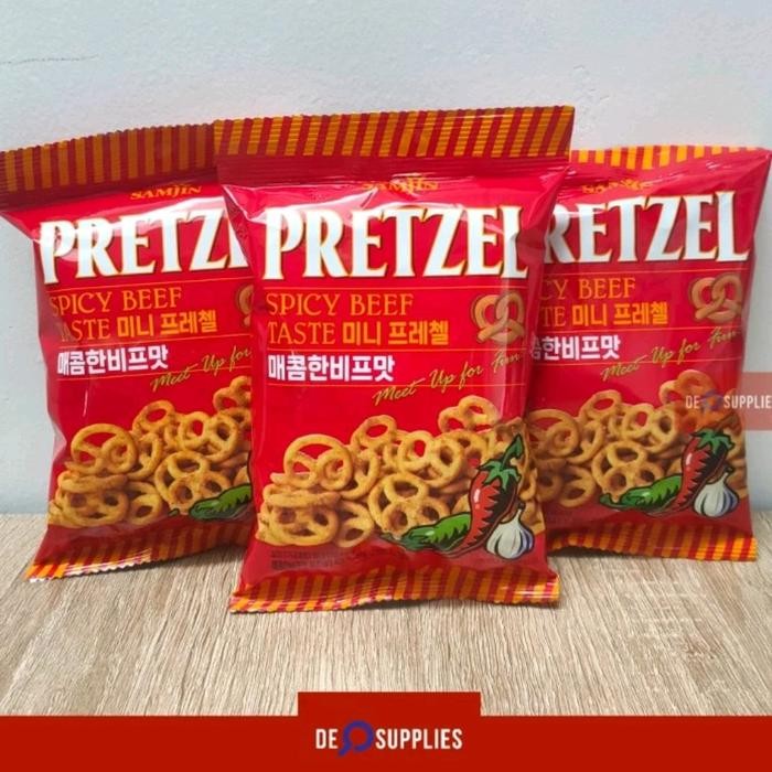 

Amoo Pretzel Spicy Beef Samjin 85Gr - Snack Korean Sapi Pedas Pretzels
